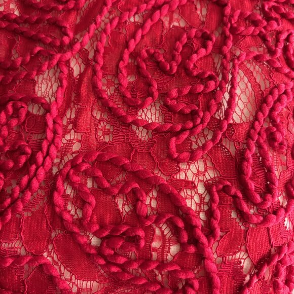 ZARA RED TEXTURED LACE TOP WITH ZIPPER ON THE BACK, SZ. M - Picture 4 of 6